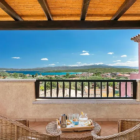 Homey Experience - Terrace Sea View * אולביה