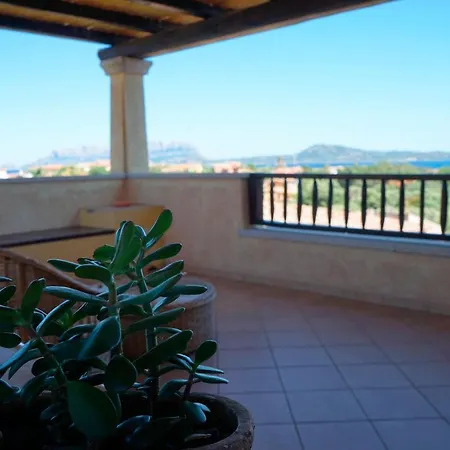 דירה Homey Experience - Terrace Sea View אולביה