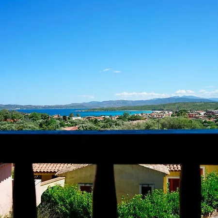 Homey Experience - Terrace Sea View Apartament Olbia