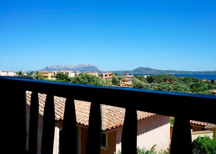 Homey Experience - Terrace Sea View Apartamento Olbia